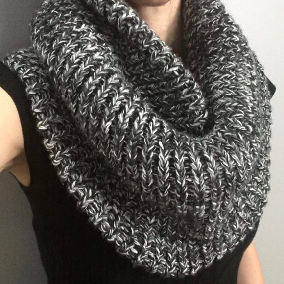 Kenneth Cole Accessories - Kenneth Cole Infinity Scarf Sweater Knit Marled